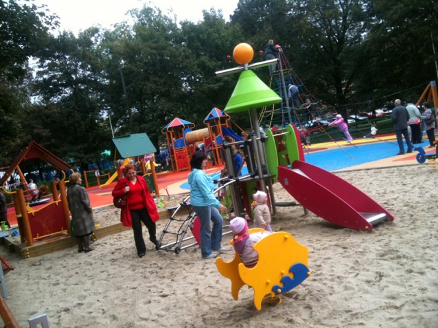 Playtime - bezpieczne place zabaw - Nawierzchnia piaskowa